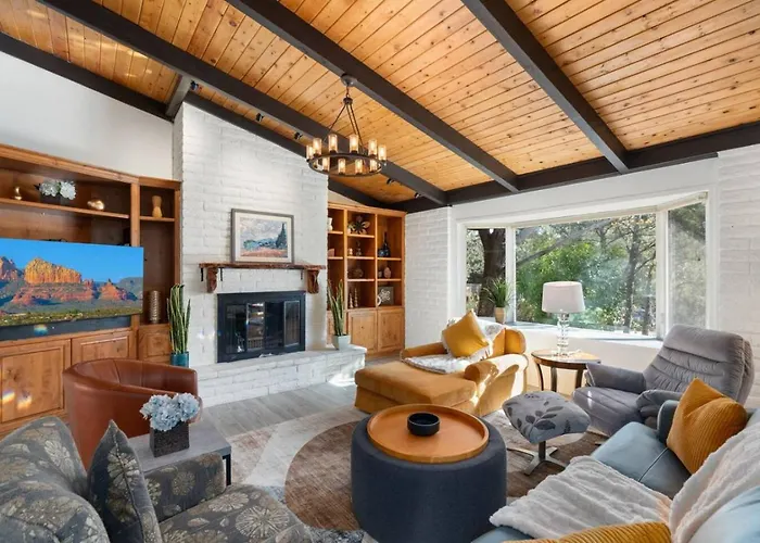 Centrally Located With Pool, Hot Tub, & Firepit * Sedona